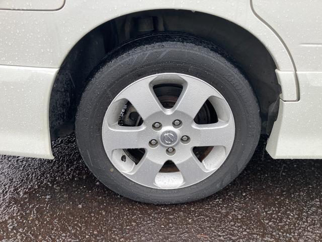 セレナ ハイウェイスター　Ｖエアロセレクション　純正ナビ　フルセグＴＶ　両側パワースライドドア　バックカメラ　インテリジェントキー　　８人乗り　３列シート（26枚目）