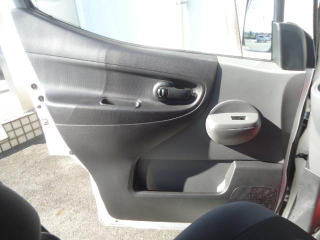 NV200バネットバン DX キーレス 両側スライドドア フロントPW 5人乗り 積載600KG(50枚目)