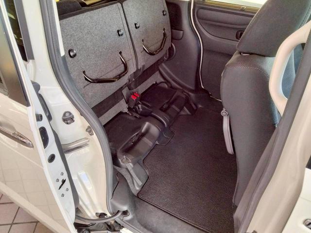 N-BOX G・ターボLパッケージ 純正ナビ Bカメラ Bluetooth フルセグTV 片側電動 シートバックテーブル ターボ タイミングチェーン フルフラット クルコン 革巻きステアリング ステリモ ロールサンシェード スマートキー(18枚目)