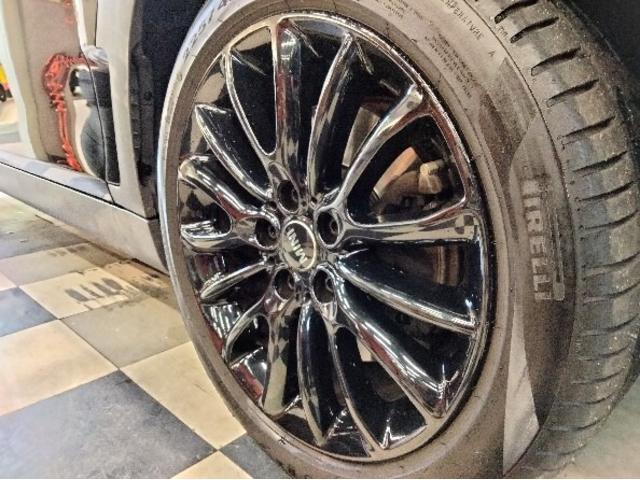 ＭＩＮＩ クーパーＳ　クラブマン　純正ナビ　Ｂｌｕｅｔｏｏｔｈ　ＵＳＢ　リアビューカメラ　コンフォートアクセス　インテリジェントＳ　社外ＣＤプレーヤー　ＬＥＤヘッドライト　アクティブクルコン　ペッパーＰＫＧ　ターボ　社外ＴＶチューナー（14枚目）