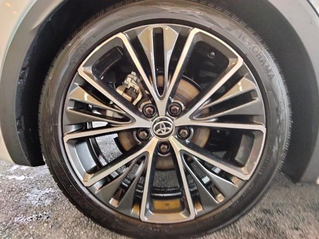 プリウス Ｇ　純正ＤＡ　コネクデットナビ　ＴＳＳ　ＢＳＭ　安心降車アシスト　ＲＣＴＡ　Ｂｌｕｅｔｏｏｔｈ　ＴＶ　アダプティブクルーズコントロール　ＰＫＳＢ　Ｂカメラ　純正１９インチＡＷ　ＬＥＤ　ＥＴＣ　衝突軽減（48枚目）