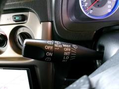 便利なＥＴＣ付き。高速道路で大活躍してくれます♪もはや定番の装備品ですね♪ 5