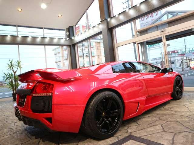 ムルシエラゴ ６．２　４ＷＤ　６ＭＴ　正規Ｄ車　特注カラー　走行３９７００ｋｍ　（ＲＯＳＳＯ・ＲＯＡＤＳ）（14枚目）