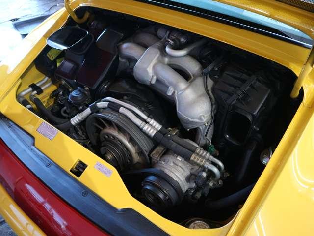 ９１１ ９１１カレラ　クーペＩＩ　ＧＴ２仕様　正規Ｄ車　ディーラー整備記録　（スピードイエロー）（46枚目）