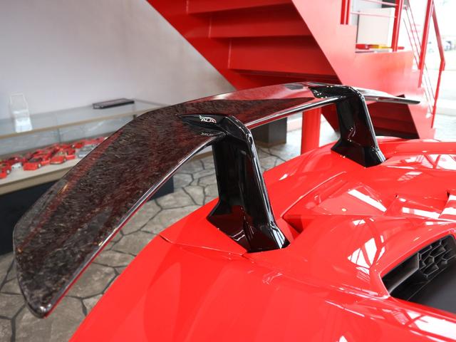 ウラカン ペルフォルマンテ　（ＬＤＦ）　４ＷＤ　正規Ｄ車　ヒーター付電動シート　ＲｏｓｓｏＭａｒｓ　（ロッソマーズ）（22枚目）