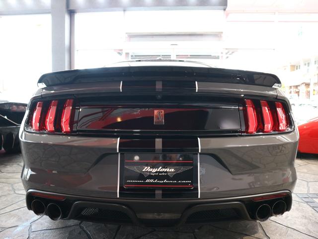 マスタング シェルビーGT350 フルオリジナル国内1オーナー(BCD輸入車輛) レーシングストライプ 純正RECARO マグネライドダンピングシステム ブレンボ製ブレーキ パフォーマンスエギゾースト タワーバー アップルカープレイ(6枚目)