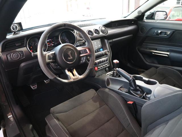 マスタング シェルビーGT350 フルオリジナル国内1オーナー(BCD輸入車輛) レーシングストライプ 純正RECARO マグネライドダンピングシステム ブレンボ製ブレーキ パフォーマンスエギゾースト タワーバー アップルカープレイ(15枚目)
