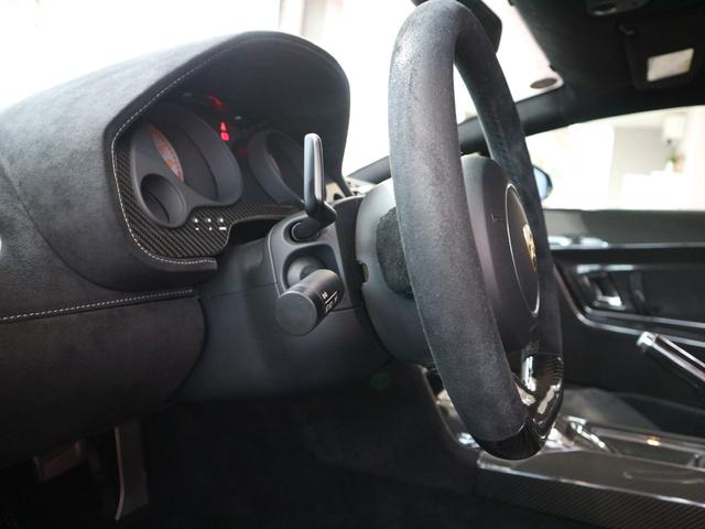 ガヤルド LP570-4スーパーレジェーラ eギア 4WD 1オーナー車 正規ディーラー車 後期モデル OPカラー 第三者機関AIS(5/A/A) D整備記録簿・保証書・ブック類・スペアキー フルオリジナル車輛 (GRIGIO TELESTO)(21枚目)