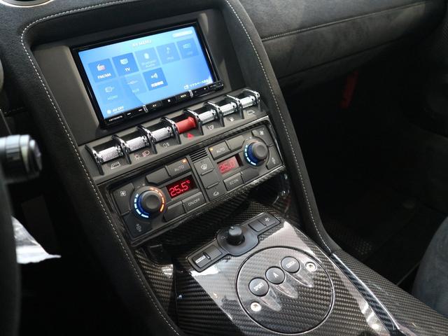 ガヤルド LP570-4スーパーレジェーラ eギア 4WD 1オーナー車 正規ディーラー車 後期モデル OPカラー 第三者機関AIS(5/A/A) D整備記録簿・保証書・ブック類・スペアキー フルオリジナル車輛 (GRIGIO TELESTO)(23枚目)