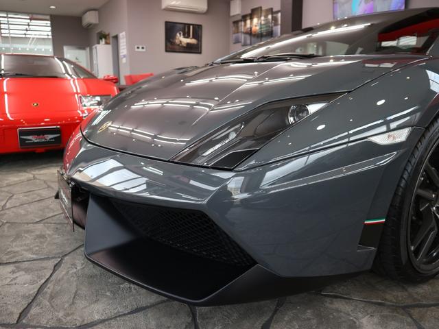 ガヤルド LP570-4スーパーレジェーラ eギア 4WD 1オーナー車 正規ディーラー車 後期モデル OPカラー 第三者機関AIS(5/A/A) D整備記録簿・保証書・ブック類・スペアキー フルオリジナル車輛 (GRIGIO TELESTO)(38枚目)