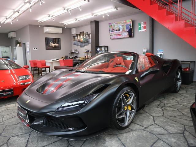 F8スパイダー F1 DCT レーシングシート(トリコロールstripe) ワンオーナー車/フルディーラー整備記録簿/OP1000オーバー/フルボディステルスPPF施工/内外装EGカーボン/LEDハンドル/ダイヤモンドカット鍛造20AW(チタンボルト)/Fリフター(4枚目)