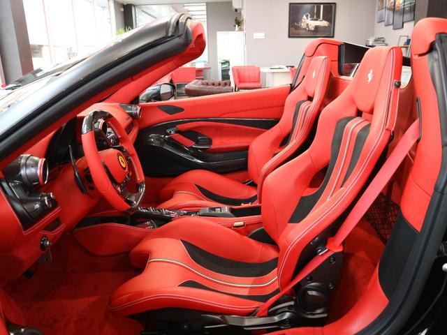 F8スパイダー F1 DCT レーシングシート(トリコロールstripe) ワンオーナー車/フルディーラー整備記録簿/OP1000オーバー/フルボディステルスPPF施工/内外装EGカーボン/LEDハンドル/ダイヤモンドカット鍛造20AW(チタンボルト)/Fリフター(24枚目)