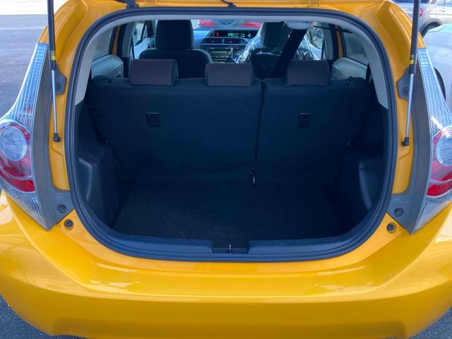 アクア G ETC アルミホイール オートライト スマートキー 電動格納ミラー シートヒーター CVT 衝突安全ボディ ABS ESC CD ミュージックプレイヤー接続可 エアコン パワーステアリング(20枚目)