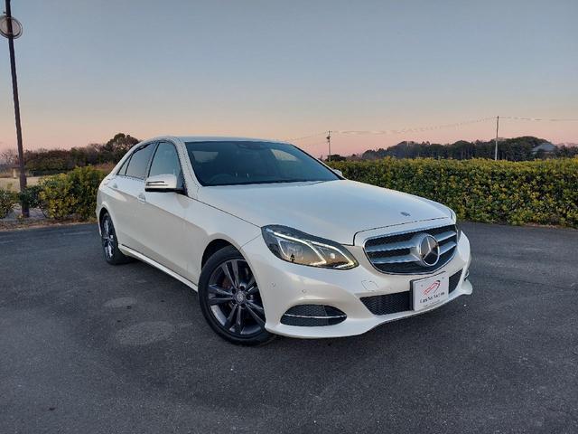 Ｅクラス Ｅ３５０　ブルーテック　アバンギャルド　ディーゼルターボ　レーダーセーフティＰＫＧ　レーダークルーズコントロール　ブラインドスポットモニター　ハンドルアシスト　レーンアシスト　車検８年２月　アンビエントライト　本革シート　全席シートヒーター（4枚目）