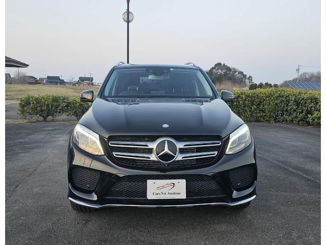 ＧＬＥ３５０ｄ　４マチックスポーツ　レーダークルーズコントロール　ブランドスポットモニター　ステアリングアシスト　レーンアシスト　３６０°カメラ　アンビエントライト　Ｈａｒｍａｎ　Ｋａｒｄｏｎ　ｌｏｇｉｃ７　パワートランク　前後ドラレコ(4枚目)