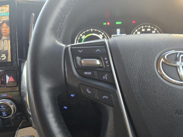 アルファードハイブリッド Ｇ　フルモデリスタエアロ　レーダークルーズコントロール　プリクラッシュセーフティ　ＡＬＰＩＮＥフリップダウンモニター　両側パワースライドドア　前後シーケンシャルウィンカー　パワートランク　フルセグテレビ（18枚目）