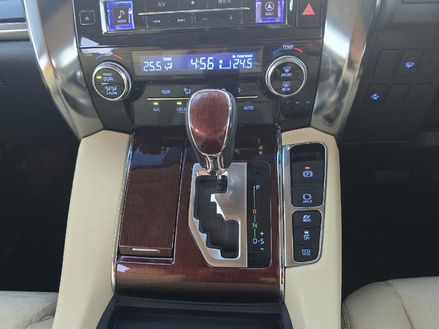 アルファードハイブリッド Ｇ　フルモデリスタエアロ　レーダークルーズコントロール　プリクラッシュセーフティ　ＡＬＰＩＮＥフリップダウンモニター　両側パワースライドドア　前後シーケンシャルウィンカー　パワートランク　フルセグテレビ（32枚目）