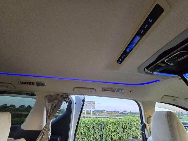 アルファードハイブリッド Ｇ　フルモデリスタエアロ　レーダークルーズコントロール　プリクラッシュセーフティ　ＡＬＰＩＮＥフリップダウンモニター　両側パワースライドドア　前後シーケンシャルウィンカー　パワートランク　フルセグテレビ（49枚目）