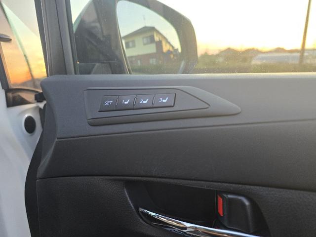 アルファードハイブリッド Ｇ　フルモデリスタエアロ　レーダークルーズコントロール　プリクラッシュセーフティ　ＡＬＰＩＮＥフリップダウンモニター　両側パワースライドドア　前後シーケンシャルウィンカー　パワートランク　フルセグテレビ（51枚目）