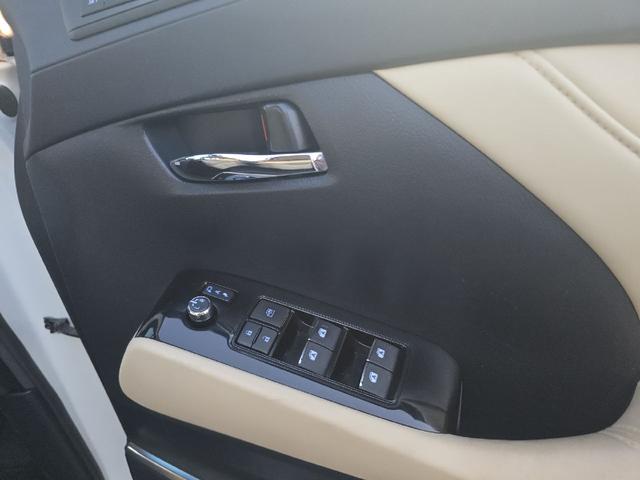 アルファードハイブリッド Ｇ　フルモデリスタエアロ　レーダークルーズコントロール　プリクラッシュセーフティ　ＡＬＰＩＮＥフリップダウンモニター　両側パワースライドドア　前後シーケンシャルウィンカー　パワートランク　フルセグテレビ（60枚目）