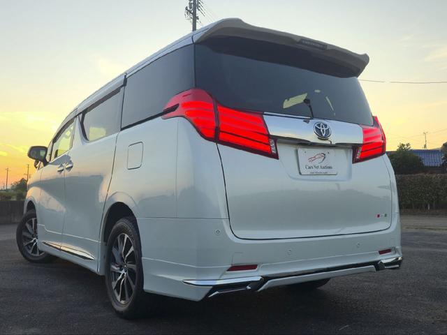 アルファードハイブリッド Ｇ　フルモデリスタエアロ　レーダークルーズコントロール　プリクラッシュセーフティ　ＡＬＰＩＮＥフリップダウンモニター　両側パワースライドドア　前後シーケンシャルウィンカー　パワートランク　フルセグテレビ（61枚目）
