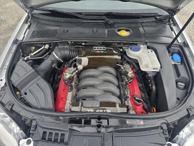 ＲＳ４ 　左ハンドル　６速マニュアル　サンルーフ　カーボンインテリア　スーパースプリントマフラー　記録簿　スペアキー　ナビ　バックカメラ　プッシュスタート　レザースポーツシート（38枚目）