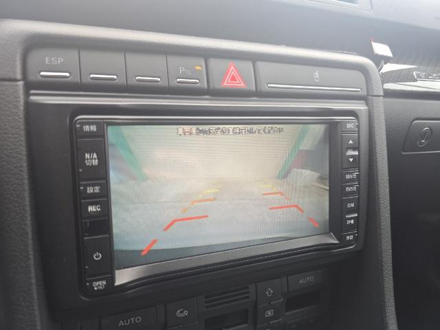 ＲＳ４ 　左ハンドル　６速マニュアル　サンルーフ　カーボンインテリア　スーパースプリントマフラー　記録簿　スペアキー　ナビ　バックカメラ　プッシュスタート　レザースポーツシート（39枚目）