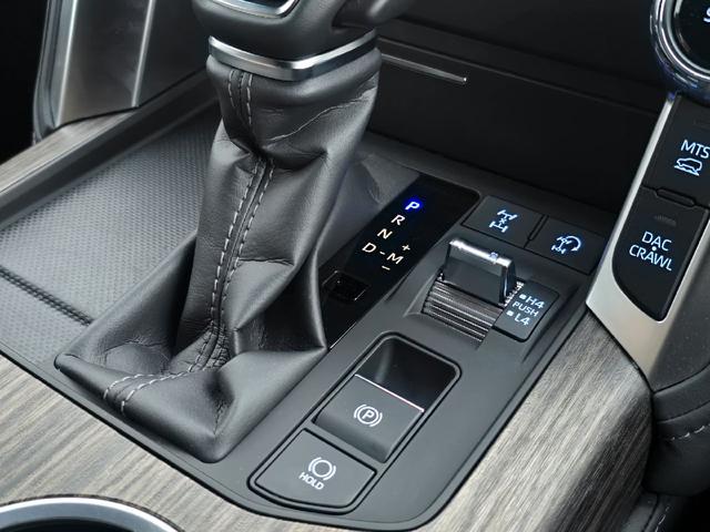 内装のダメージはございません。シートのしわやきれもございません。禁煙車、ペット乗車歴なし！