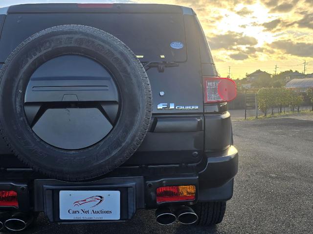 ＦＪクルーザー ベースグレード　４ＷＤ　ビルシュタインサスペンション　クルーズコントロール　クリアランスソナー　テレビ　ナビ　バックカメラ　ＢＬＵＥＴＯＯＴＨオーディオ　４本出しマフラー　ツートンカラー　ドライブレコーダー　ＥＴＣ（57枚目）