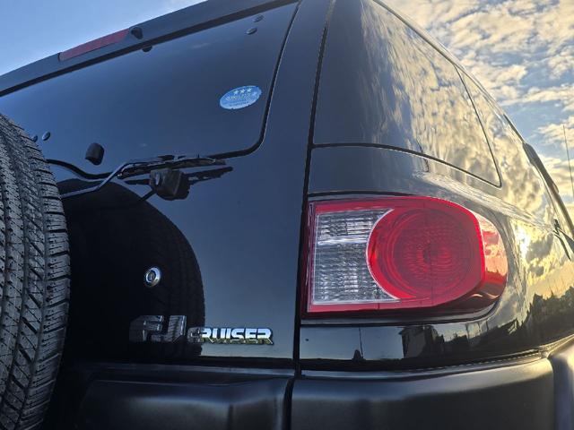 ＦＪクルーザー ベースグレード　４ＷＤ　ビルシュタインサスペンション　クルーズコントロール　クリアランスソナー　テレビ　ナビ　バックカメラ　ＢＬＵＥＴＯＯＴＨオーディオ　４本出しマフラー　ツートンカラー　ドライブレコーダー　ＥＴＣ（59枚目）