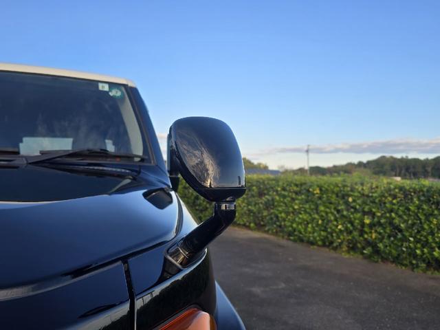 ＦＪクルーザー ベースグレード　４ＷＤ　ビルシュタインサスペンション　クルーズコントロール　クリアランスソナー　テレビ　ナビ　バックカメラ　ＢＬＵＥＴＯＯＴＨオーディオ　４本出しマフラー　ツートンカラー　ドライブレコーダー　ＥＴＣ（65枚目）