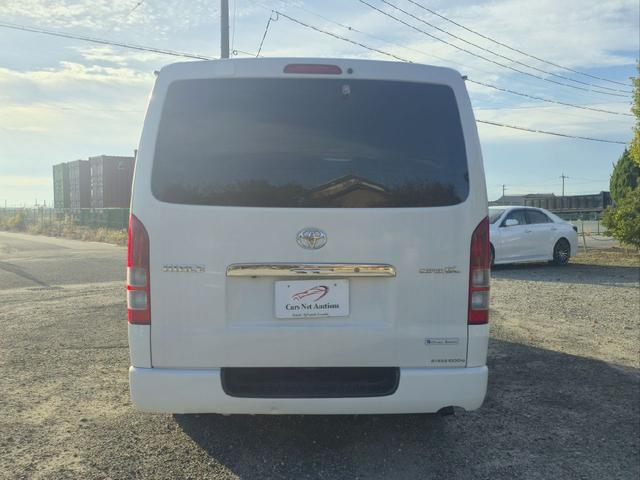 ハイエースバン ロングスーパーＧＬ　４ＷＤ　ディーゼルターボ　３，０００ｃｃ　１０インチアルパインフリップダウンモニター　社外スピーカー　テレビ　バックカメラ　ナビ　リアエアコン　ＡＣ１００Ｖ　電動格納ミラー　５ドア　ＤＶＤ再生　ＥＴＣ（9枚目）