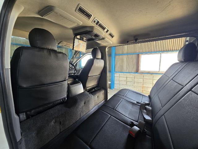 ハイエースバン ロングスーパーＧＬ　４ＷＤ　ディーゼルターボ　３，０００ｃｃ　１０インチアルパインフリップダウンモニター　社外スピーカー　テレビ　バックカメラ　ナビ　リアエアコン　ＡＣ１００Ｖ　電動格納ミラー　５ドア　ＤＶＤ再生　ＥＴＣ（23枚目）