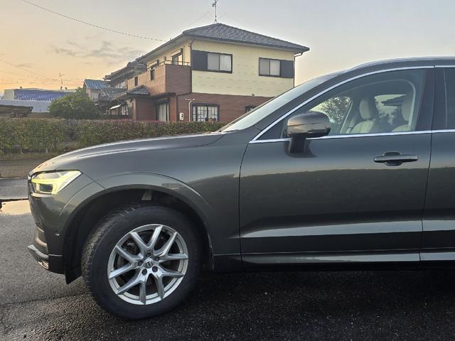 XC60 D4 AWD モーメンタム ディーゼルターボ 4WD ホワイトレザーシートインテリア アダプティブクルーズコントロール ブラインドスポットモニター 360°カメラ ハンズフリーパワートランク カープレイ シートヒーター ETC(64枚目)