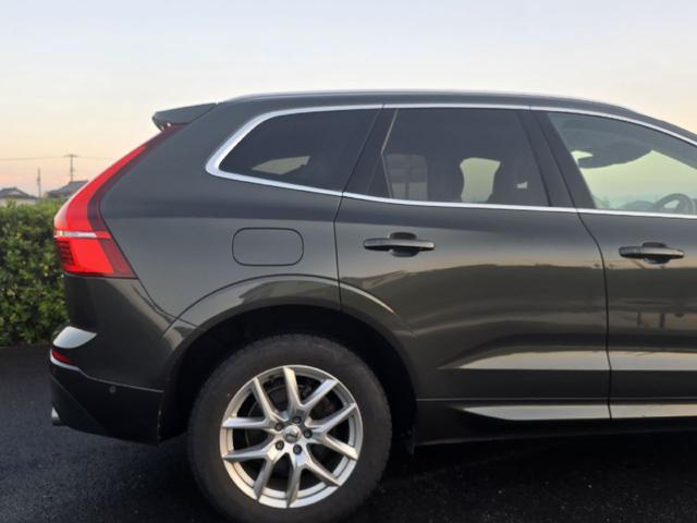 XC60 D4 AWD モーメンタム ディーゼルターボ 4WD ホワイトレザーシートインテリア アダプティブクルーズコントロール ブラインドスポットモニター 360°カメラ ハンズフリーパワートランク カープレイ シートヒーター ETC(67枚目)