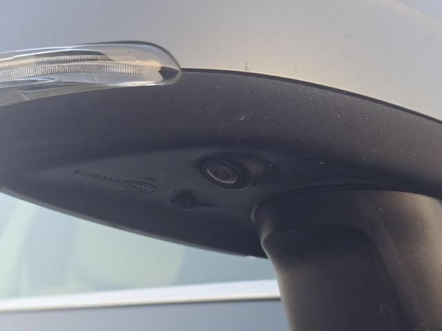 XC60 D4 AWD モーメンタム ディーゼルターボ 4WD ホワイトレザーシートインテリア アダプティブクルーズコントロール ブラインドスポットモニター 360°カメラ ハンズフリーパワートランク カープレイ シートヒーター ETC(71枚目)