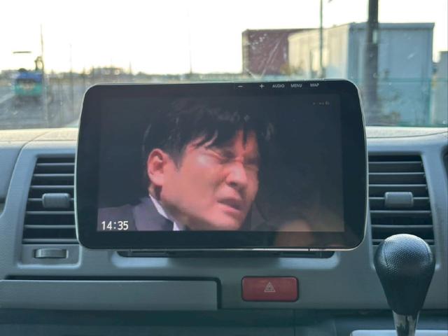 ハイエースバン ロングDX GLパッケージ ディーゼルターボ 後席エアコン 3,000cc BLUETOOTHオーディオ 社外ナビ テレビ バックカメラ 5ドア 社外アルミホイール 車検8年8月 AC100V ETC(18枚目)