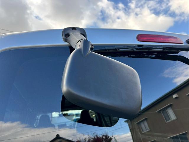 ハイエースバン ロングDX GLパッケージ ディーゼルターボ 後席エアコン 3,000cc BLUETOOTHオーディオ 社外ナビ テレビ バックカメラ 5ドア 社外アルミホイール 車検8年8月 AC100V ETC(42枚目)