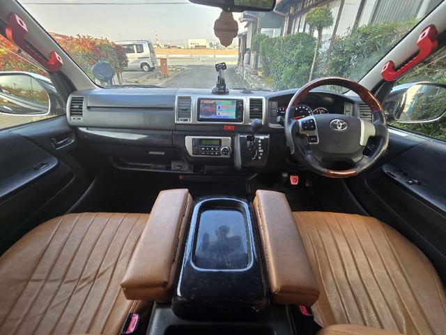 ハイエースバン ロングスーパーGL ディーゼルターボ プッシュスタート オプションLEDヘッドライト ルーフラック ス 革調シートカバー 社外アルミホイール 社外テールライト ハンドルスイッチ ビルトインETC(15枚目)