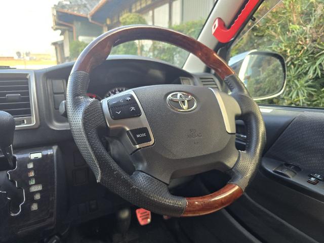 ハイエースバン ロングスーパーGL ディーゼルターボ プッシュスタート オプションLEDヘッドライト ルーフラック ス 革調シートカバー 社外アルミホイール 社外テールライト ハンドルスイッチ ビルトインETC(18枚目)