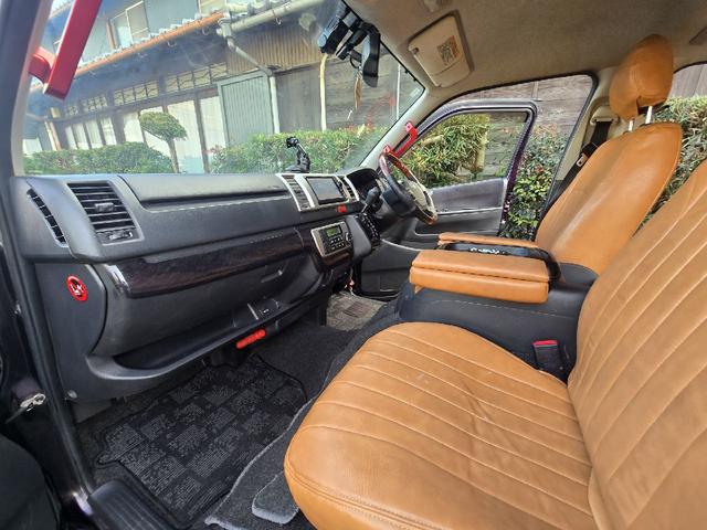 ハイエースバン ロングスーパーGL ディーゼルターボ プッシュスタート オプションLEDヘッドライト ルーフラック ス 革調シートカバー 社外アルミホイール 社外テールライト ハンドルスイッチ ビルトインETC(30枚目)