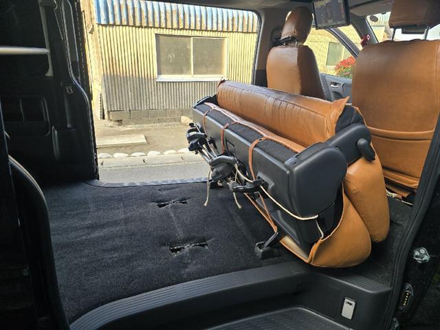 ハイエースバン ロングスーパーGL ディーゼルターボ プッシュスタート オプションLEDヘッドライト ルーフラック ス 革調シートカバー 社外アルミホイール 社外テールライト ハンドルスイッチ ビルトインETC(43枚目)