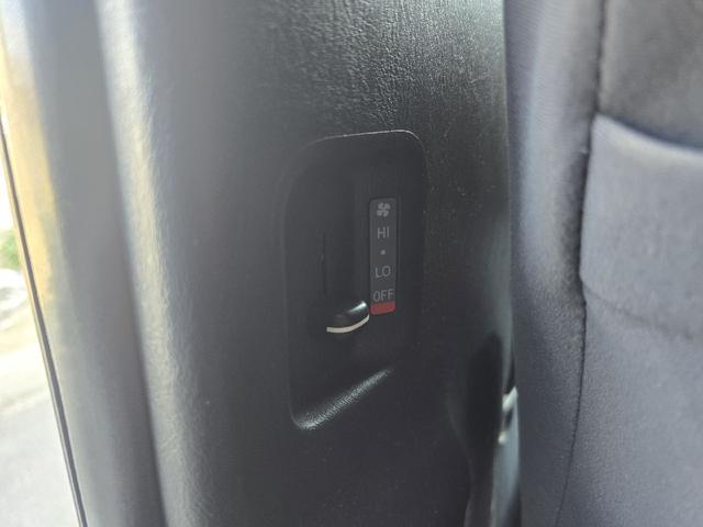 ハイエースバン ロングスーパーGL ディーゼルターボ 後席エアコン 両側スライドドア 3000cc 木調ダッシュパネル バックカメラ Android画面 オートエアコン BLUETOOTHオーディオ(34枚目)