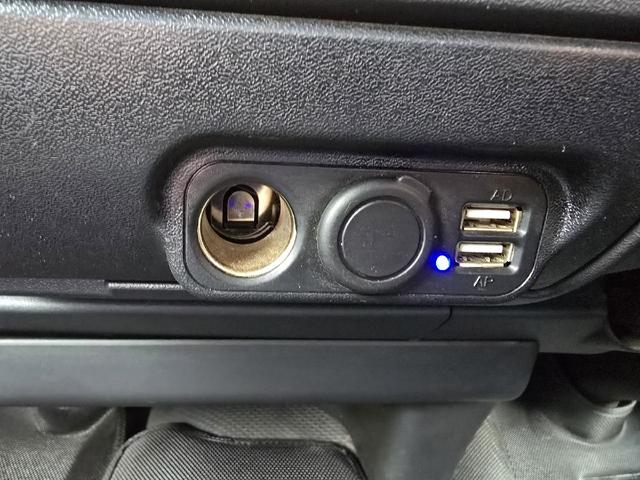 ハイエースバン ロングDX GLパッケージ ディーゼルターボ オプションLEDヘッドライト 3000cc 社外ホイール 両側スライドドア 革調シートカバー テレビ ドラレコ ナビ BLUETOOTHオーディオ バックカメラ ETC AC100V(19枚目)