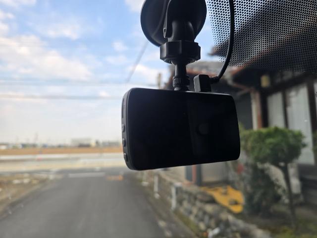 ハイエースバン ロングDX GLパッケージ ディーゼルターボ オプションLEDヘッドライト 3000cc 社外ホイール 両側スライドドア 革調シートカバー テレビ ドラレコ ナビ BLUETOOTHオーディオ バックカメラ ETC AC100V(21枚目)