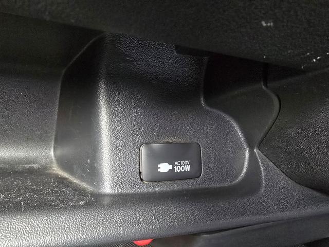 ハイエースバン ロングDX GLパッケージ ディーゼルターボ オプションLEDヘッドライト 3000cc 社外ホイール 両側スライドドア 革調シートカバー テレビ ドラレコ ナビ BLUETOOTHオーディオ バックカメラ ETC AC100V(27枚目)