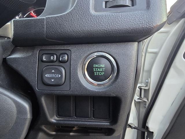 ハイエースバン ロングスーパーＧＬマルチロールトランスポータタイプＩ　ダークプライム　ディーゼルターボ　モデリスタエアロ　ＬＥＤオプションヘッドライト　リアスポイラー　パールホワイト　ハーフレザーシート　両側スライドドア　テレビ　バックカメラ　プッシュスタート　ＥＴＣ（27枚目）