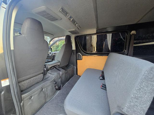 ハイエースバン ロングＤＸ　ＧＬパッケージ　ディーゼルターボ　後席エアコン　オプションＬＥＤヘッドライト　３０００ｃｃ　ナビ　テレビ　バックカメラ　ＢＬＵＥＴＯＯＴＨオーディオ　両側スライドドア　ＥＴＣ（29枚目）