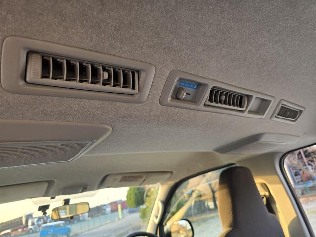 ハイエースバン ロングＤＸ　ＧＬパッケージ　ディーゼルターボ　後席エアコン　オプションＬＥＤヘッドライト　３０００ｃｃ　ナビ　テレビ　バックカメラ　ＢＬＵＥＴＯＯＴＨオーディオ　両側スライドドア　ＥＴＣ（32枚目）