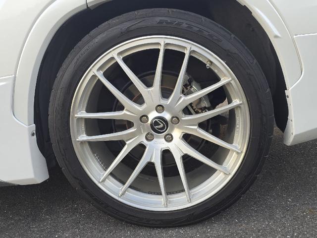 ＲＸ ＲＸ４５０ｈ　バージョンＬ　フルモデリスタエアロ　リアエンターテイメント　２２インチＴＷＳ鍛造ホイール　ヘッドアップディスプレイ　パノラミックビューモニター　リアスポイラー　パワートランク　全席シートヒーター　シートクーラー（56枚目）